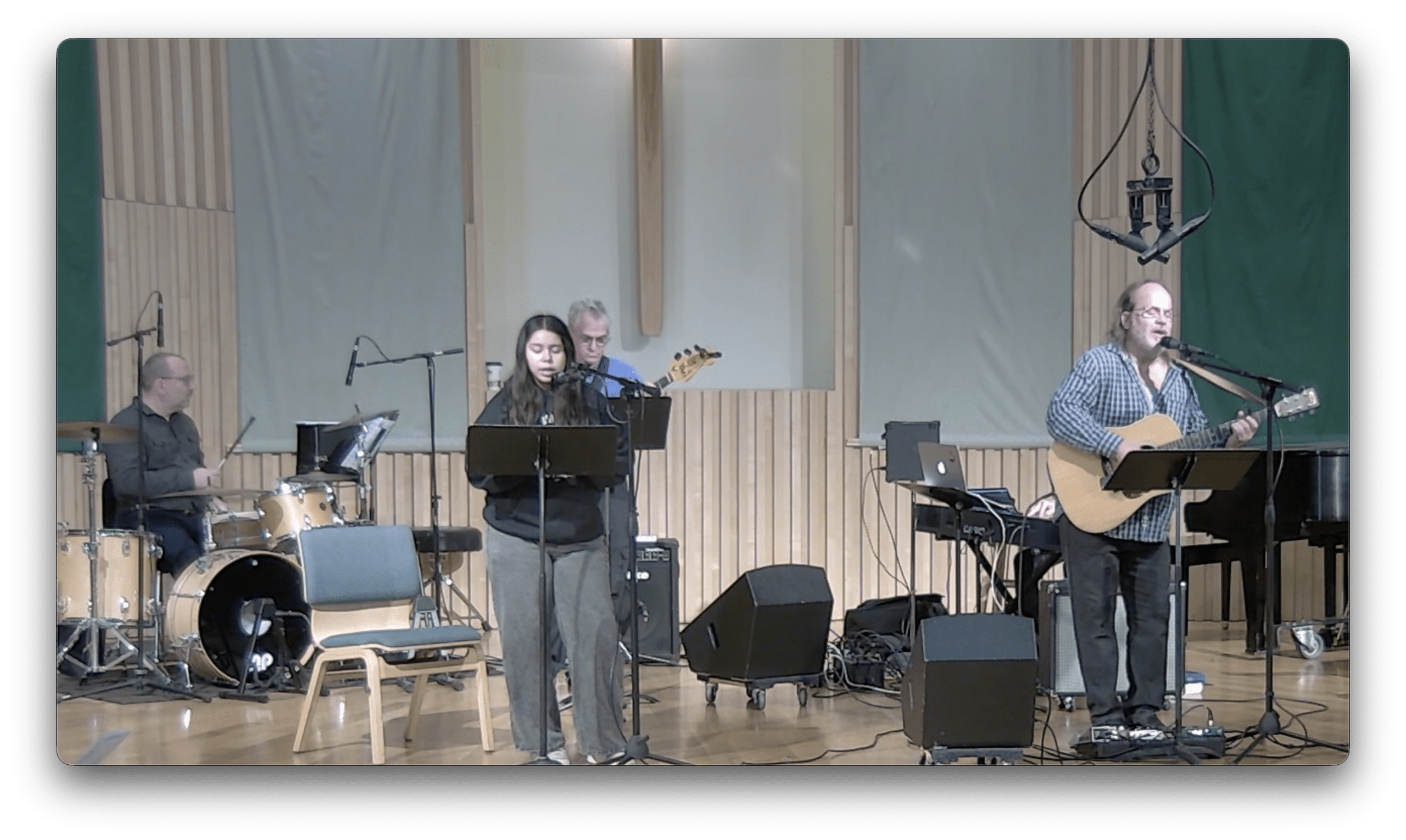 Praise Band 2025-10-19